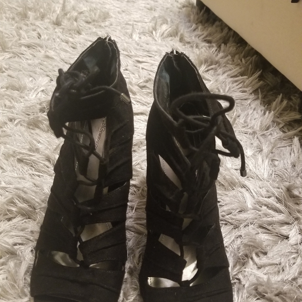 BCBG black suede lace up booties and zip back in size 9